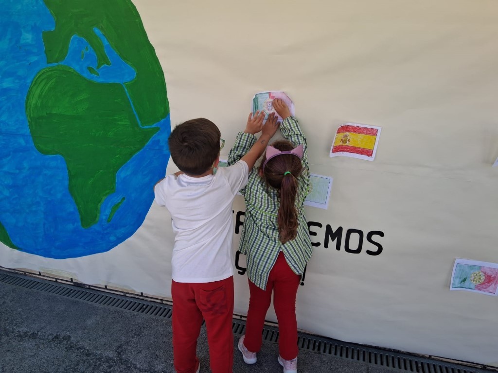 1747507155483 Custom